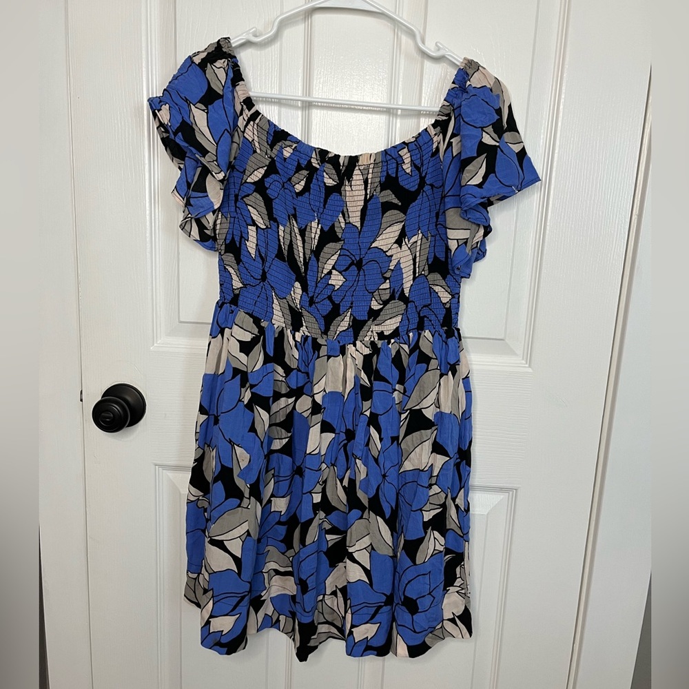 Free People flutter sleeve dress - size M